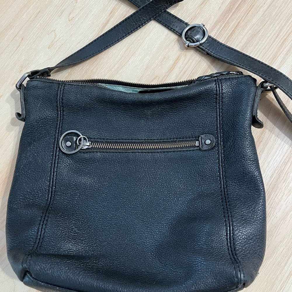 The Sak Soft Pebbled Black Leather Crossbody Bag/Purse
